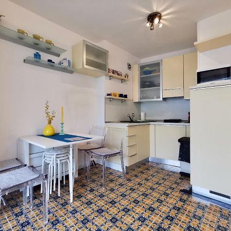 Studio Royal Lux By Booking Guys Διαμέρισμα Νίκαια Εξωτερικό φωτογραφία