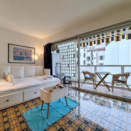 Studio Royal Lux By Booking Guys Διαμέρισμα Νίκαια Εξωτερικό φωτογραφία